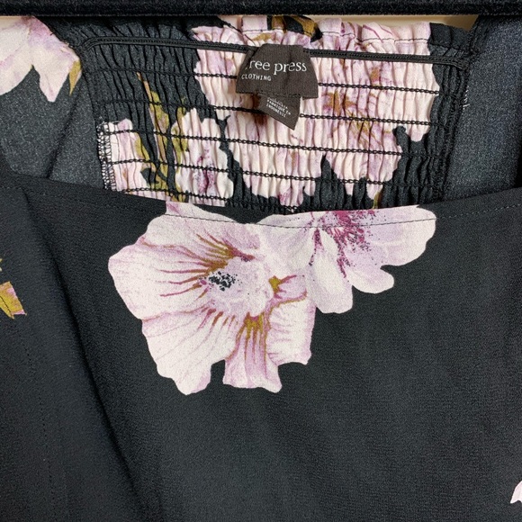 NWT Free Press Gathered Back Floral Crop Top - Picture 2 of 16